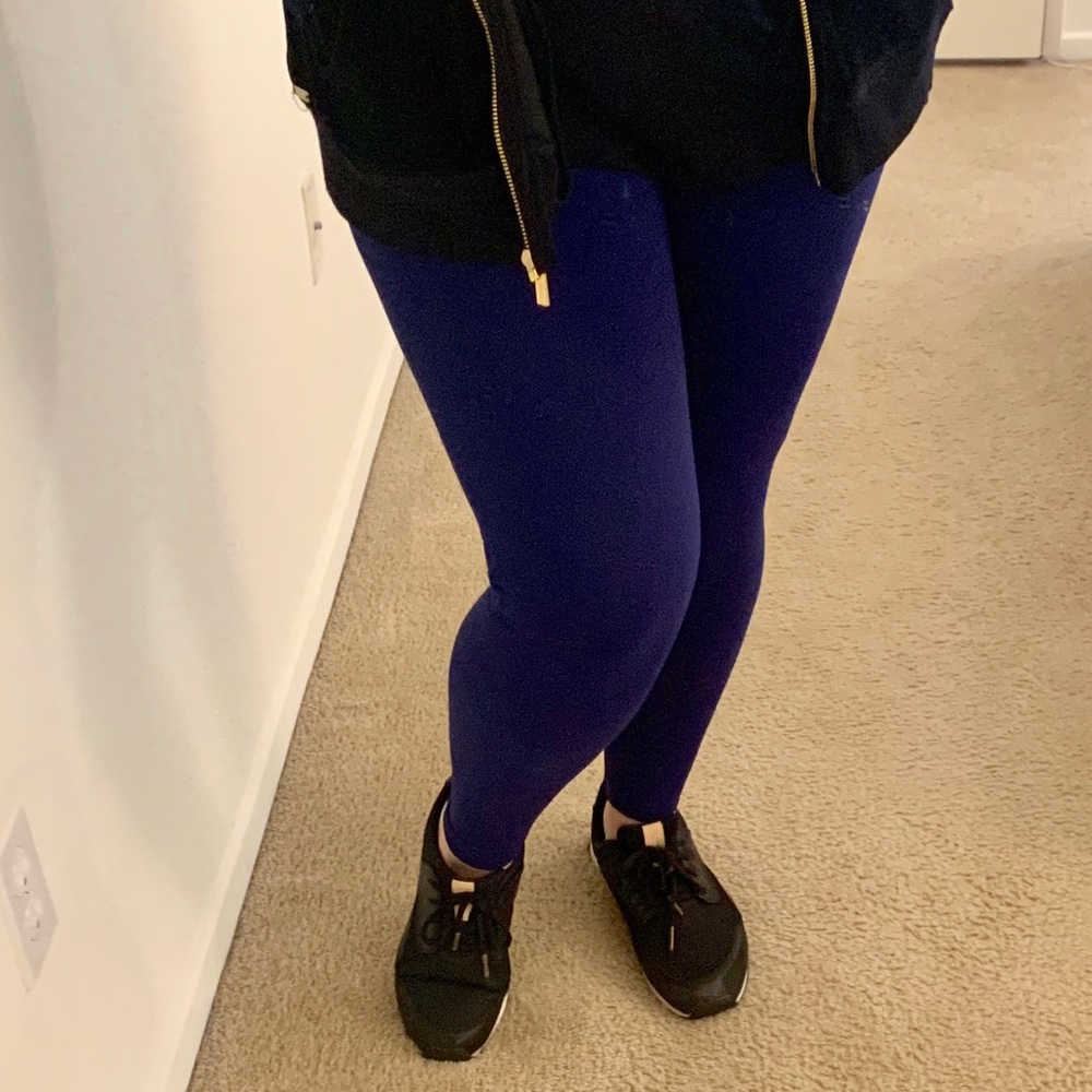 Clarks sneakers gently used